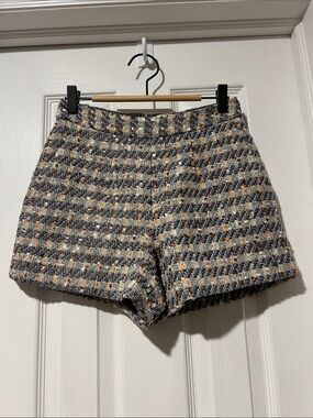 L'AGENCE Gray and Cream Tweed High-Waist Shorts with Tan Accent